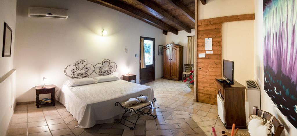 Alba Bed & Breakfast Melendugno Exterior photo